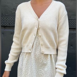 Coquette brandy Melville cardigan perfect for autumn